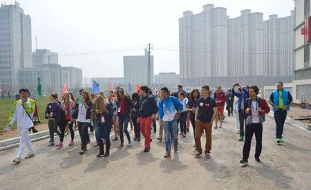 Young Ambassadors tour Nanjing
