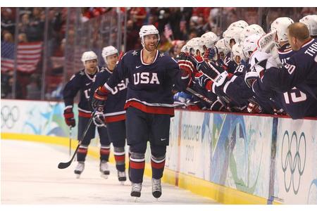 US Hockey high-fives