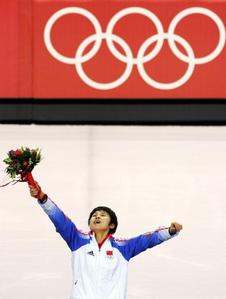 Meng Wang wins 500m gold