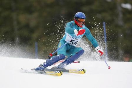 Michael Dickson - Skiing Slalom