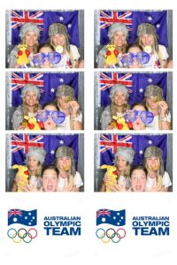 Freestyle skiers in the photo booth