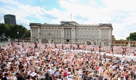 All Eyes On London