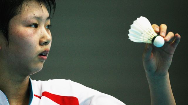China dominates badminton