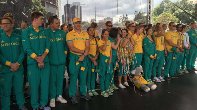 Massive Brisbane crowd welcome home Rio athletes