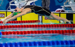 Kaylee McKeown 50m backstroke gold medal swim